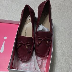 Isaac Mizrahi Burgandy Loafer Flats with Bow Detail